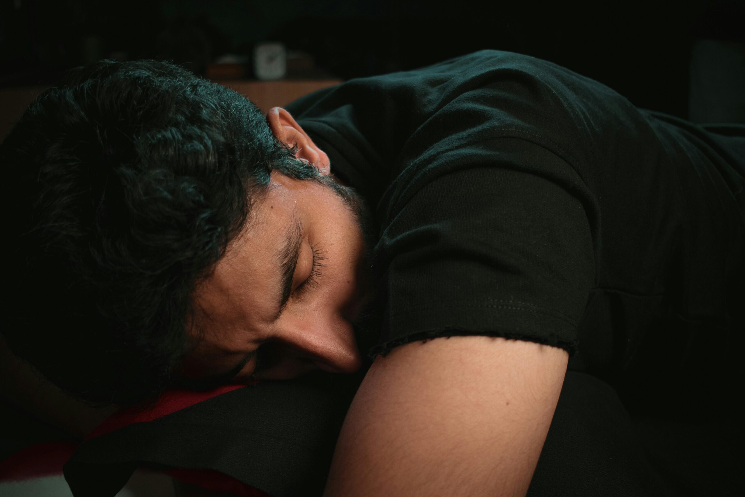 Importancia del sueño profundo para ganar músculo y recuperar